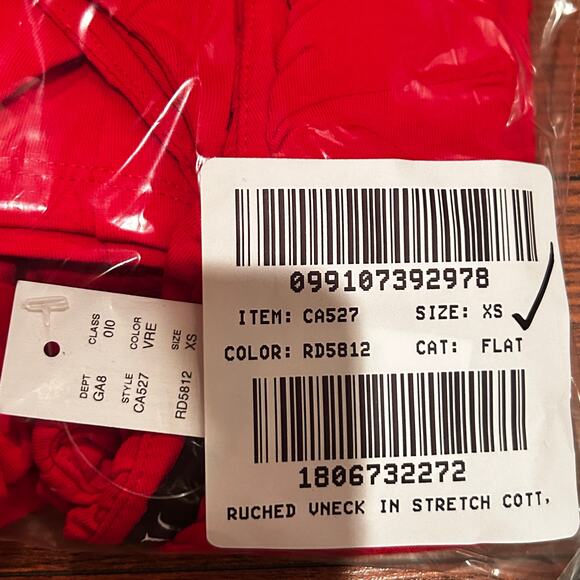 J Crew Ruched V Neck Top XS Red NWT Stretch Blouse Tee Womens CA527 J.Crew - Picture 4 of 4